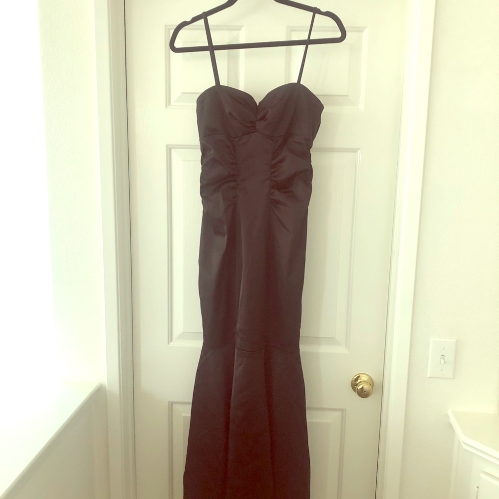 Xscape by Joanna Chen - Black floor length dress